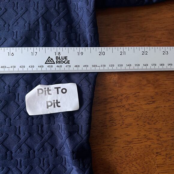 J McLaughlin Womens XL Catalina Cloth Top Navy Textured Geometric Preppy Classic - Picture 8 of 11